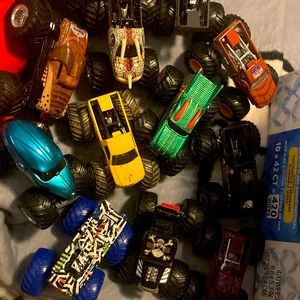 Hot Wheels Monster Jam trucks- New without packaging- Lot includes all 12 vehic